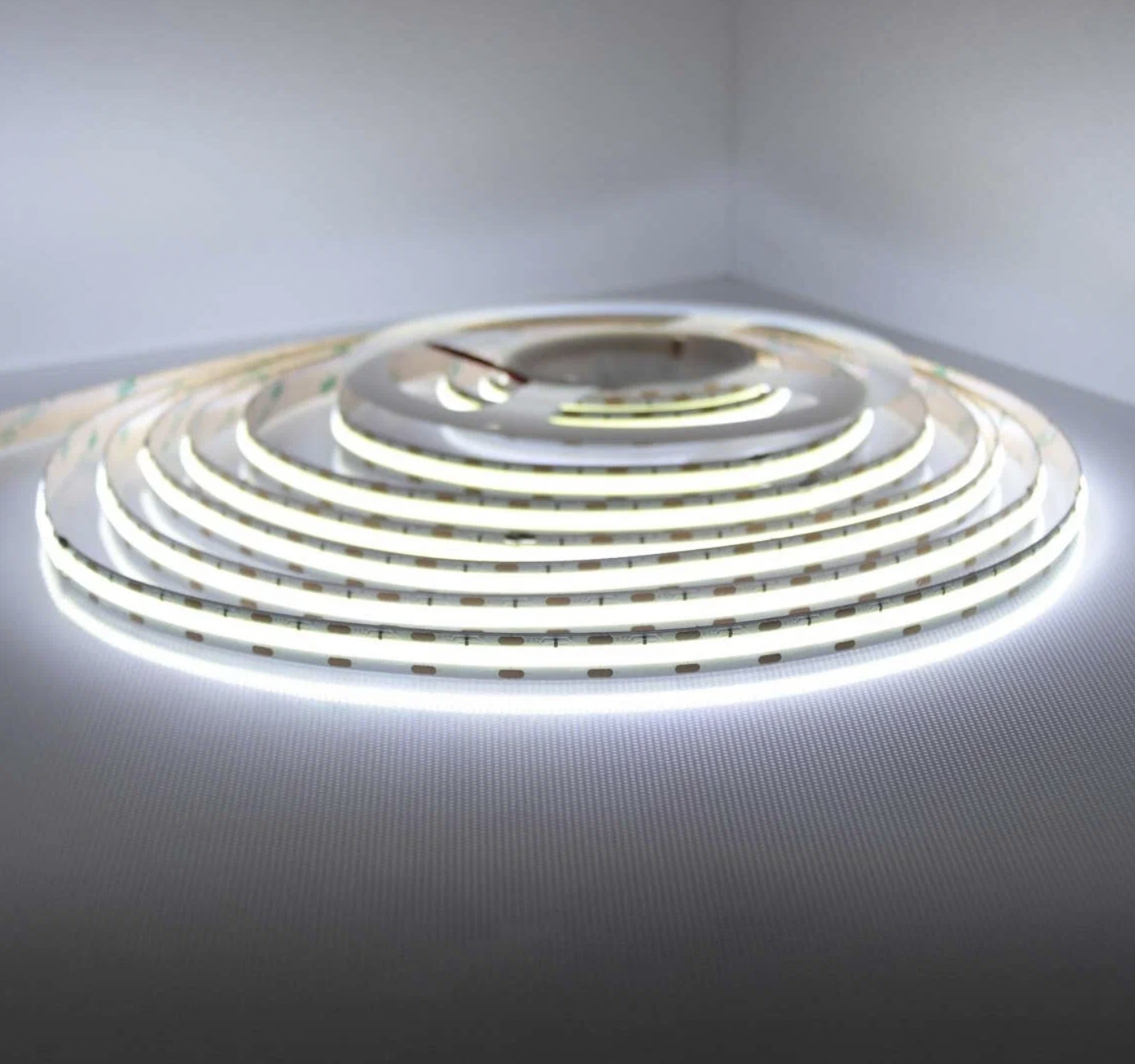 Светодиодная лента Lux COB 336Led White 8mm (12V, 8W, 6000-6500K, IP20)