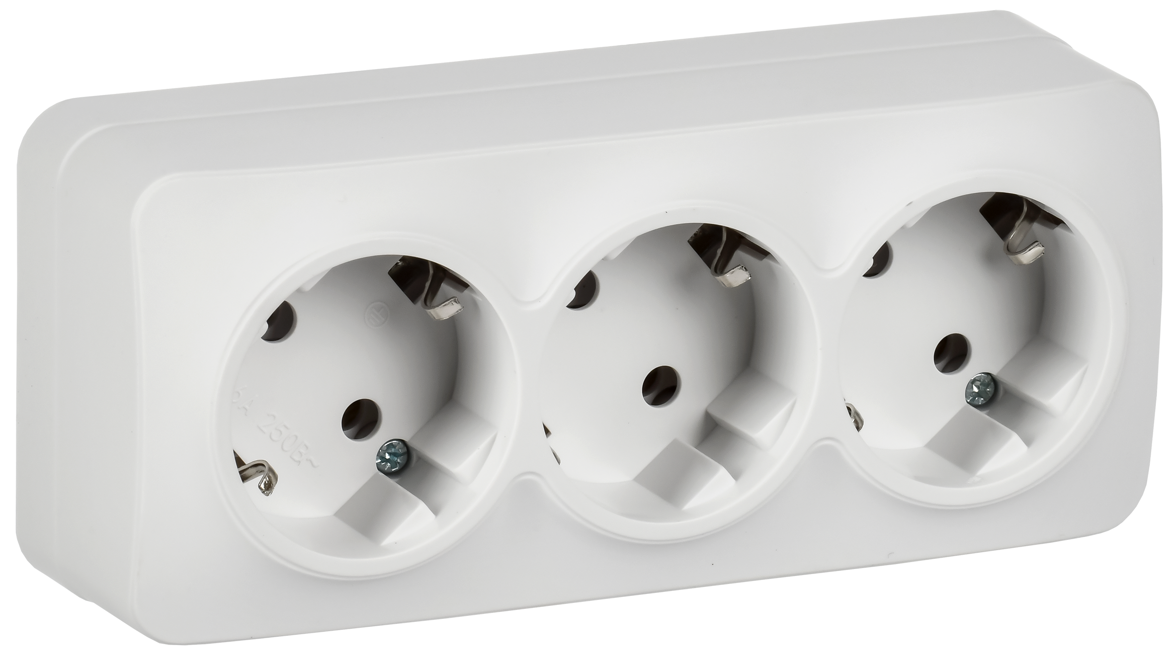 GLORY Розетка 3-местная для открытой установки с заземлением без защитных шторок 16А РС23-3-ХБм белый матовый IEK