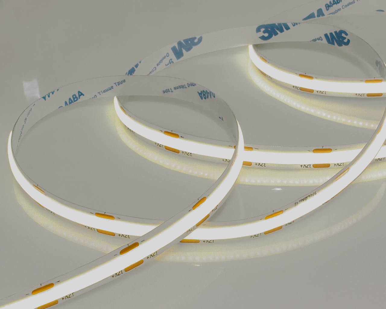 Светодиодная лента Lux COB 480Led Day 8mm (12V, 12W, 4000-4500K, IP20)